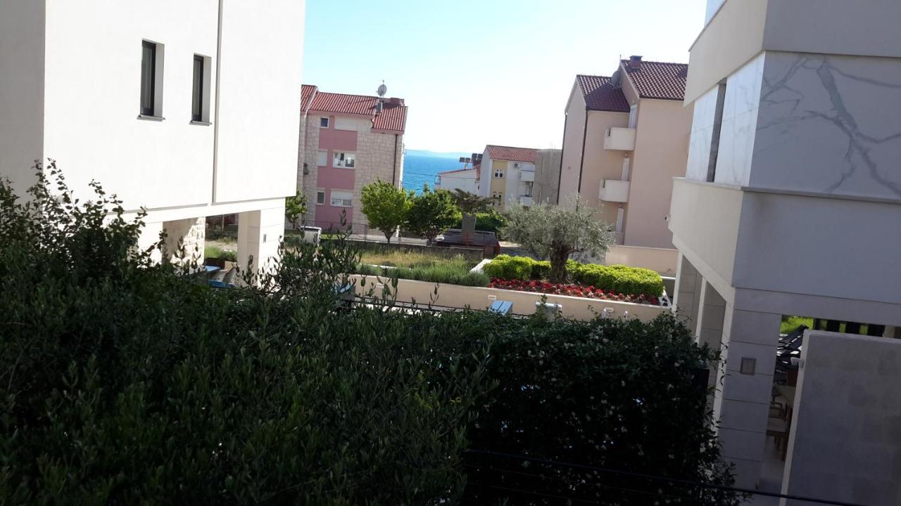 Ferienwohnung Arya Podstrana Exterior foto